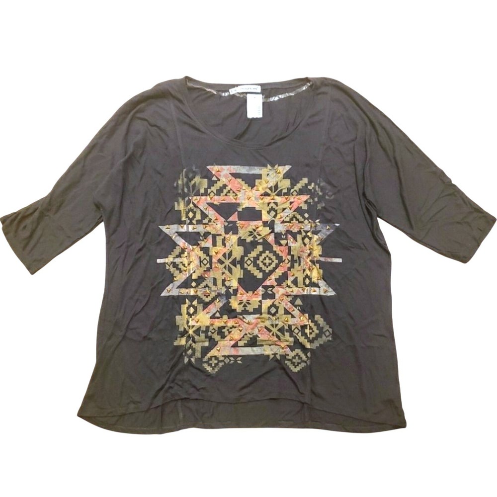 Maurices Shirt NWT Womens Plus 3‎ 3X Gray Aztek Studded Top 22 24 NEW